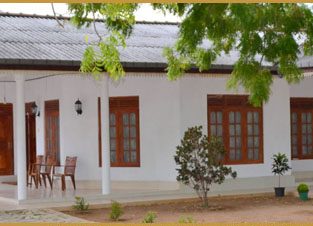 Anasuya holiday Bungalow KATHARAGAMA