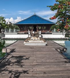 Gangaramaya Temple