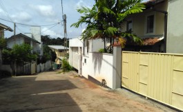 HOUSE FOR SALE IN NUGEGODA