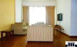 The Monarch Luxury Apartment For Rent !