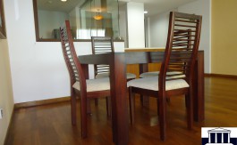 The Monarch Luxury Apartment For Rent !