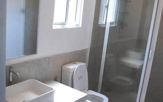 Deluxe Suite for Rent in Katubedda