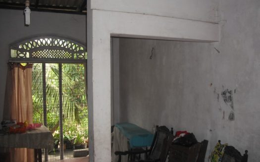 Two storied House For Sale and Piliyandala Dample