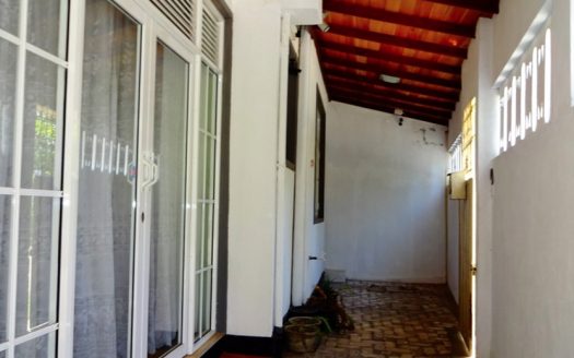 House for sale in Mount Lavinia