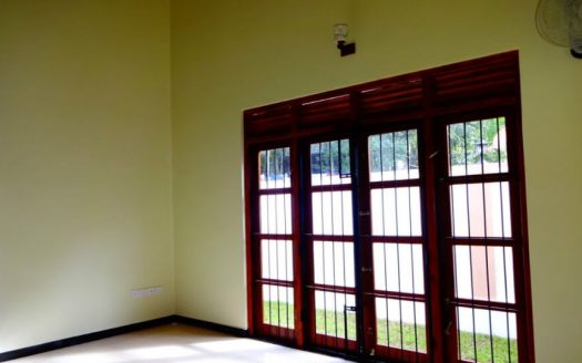 A Brand new house for sale at Piliyandala