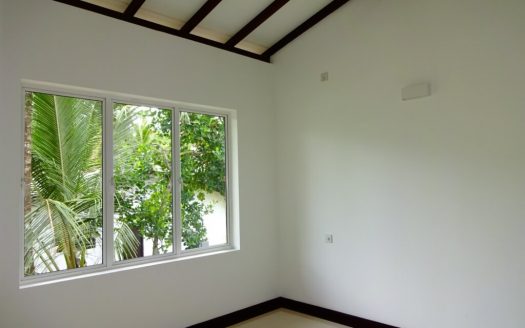 New Luxury house for sale at Thalawathugoda, kalalgoda road.