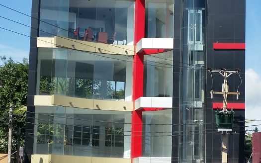 Building for sale in Nugegoda