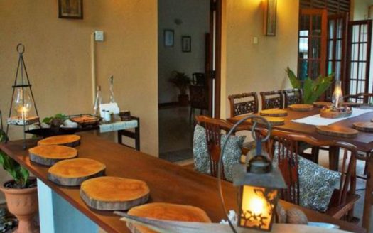 Villa Zabozi for sale in Negombo