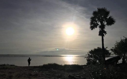 Stunning Beach Front Land For Sale in Trincomalee